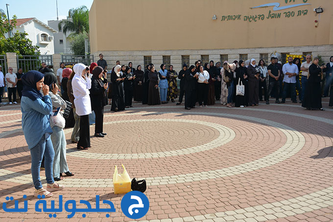 تخريج الفوج العشرين من مدرسة أجيال الابتدائية في جلجولية